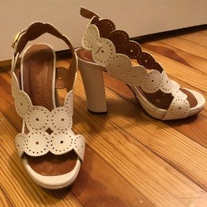 Chic Mihara Heeled Sandal